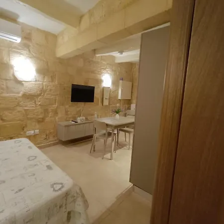 Maisonette In The Alley * Kalkara