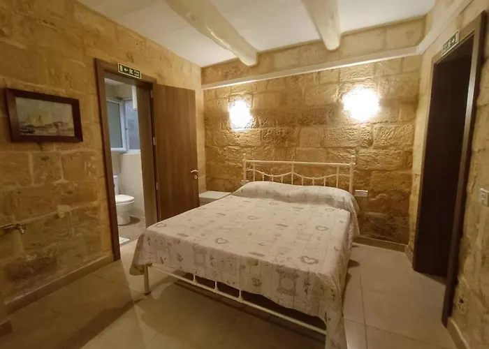 Maisonette In The Alley Apartment *