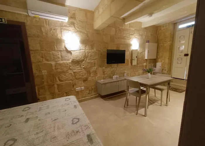 Maisonette In The Alley Apartment *