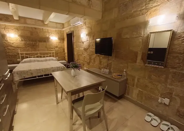 Maisonette In The Alley Apartment