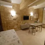 Maisonette In The Alley Апартаменты *
