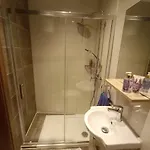 Апартаменты Maisonette In The Alley Калкара