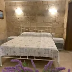 Maisonette In The Alley Апартаменты
