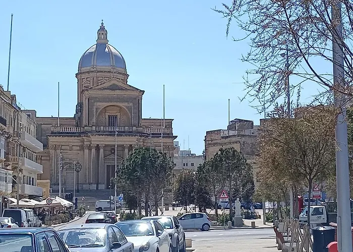 Daire Maisonette In The Alley Kalkara