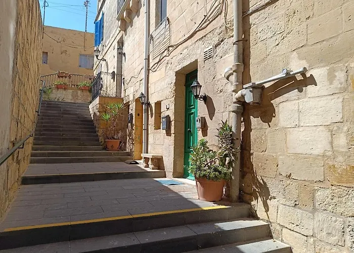 Daire Maisonette In The Alley *